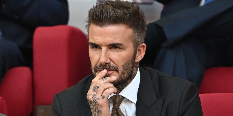 Beckham luôn là biểu tượng nhan sắc của giới cầu thủ thế giới