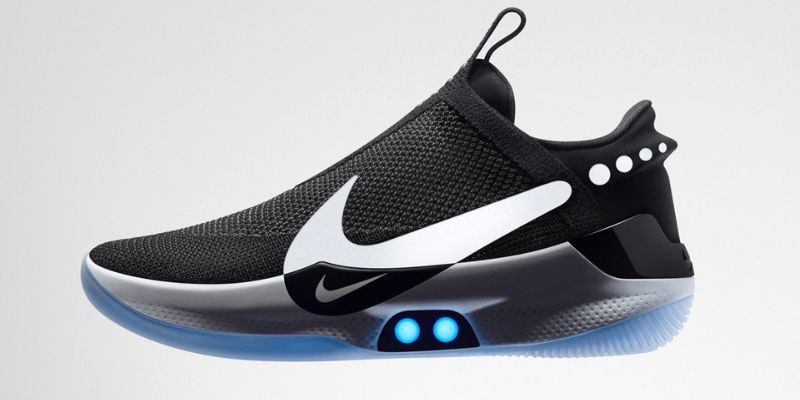 Các hãng thể thao lớn như Nike, Adidas hay Puma đang phát triển các mẫu giày thông minh