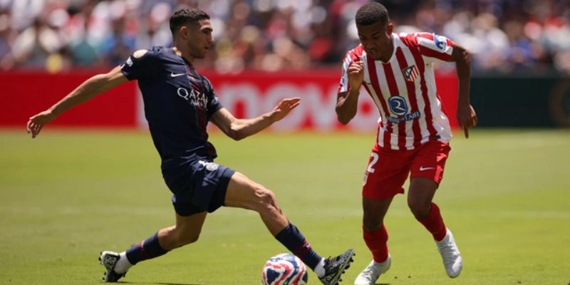 Tân Vương Champions League thị uy sức mạnh bằng chiến thắng áp đảo 4-0