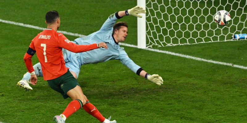 Liệu rằng Bồ Đào Nha sẽ vẫn đứng vững khi thiếu đi trụ cột Ronaldo trong tương lai